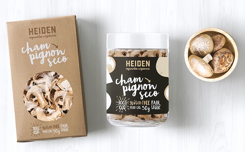 農產品干貨干蘑菇包裝設計，采用環保的紙盒、布袋和可降解塑料作為包裝材料
