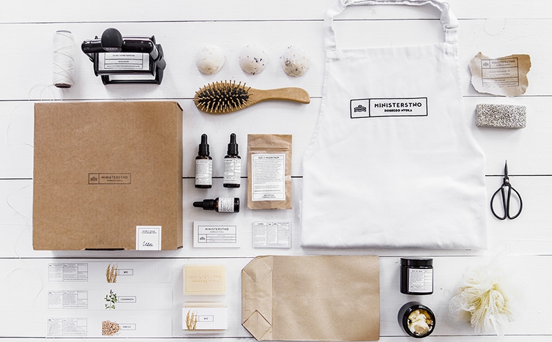 化妝品包裝設計成功的秘密是好的材料，好的工藝和好的產品包裝設計