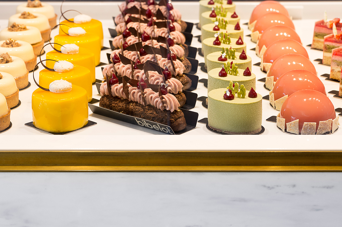 歐式甜品店品牌包裝設計，飲品與甜點的天堂