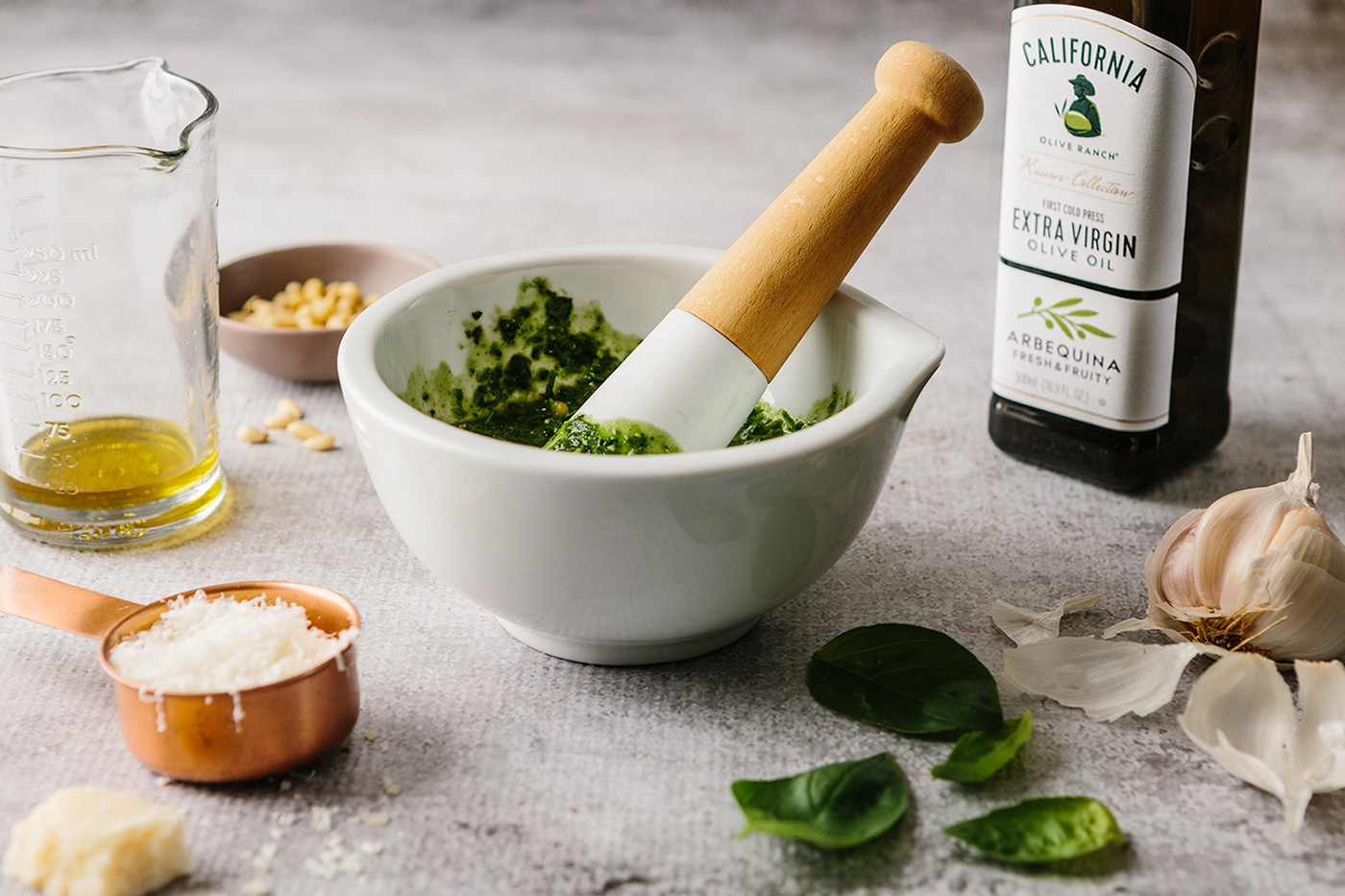 加州特級橄欖油瓶型標簽包裝設計