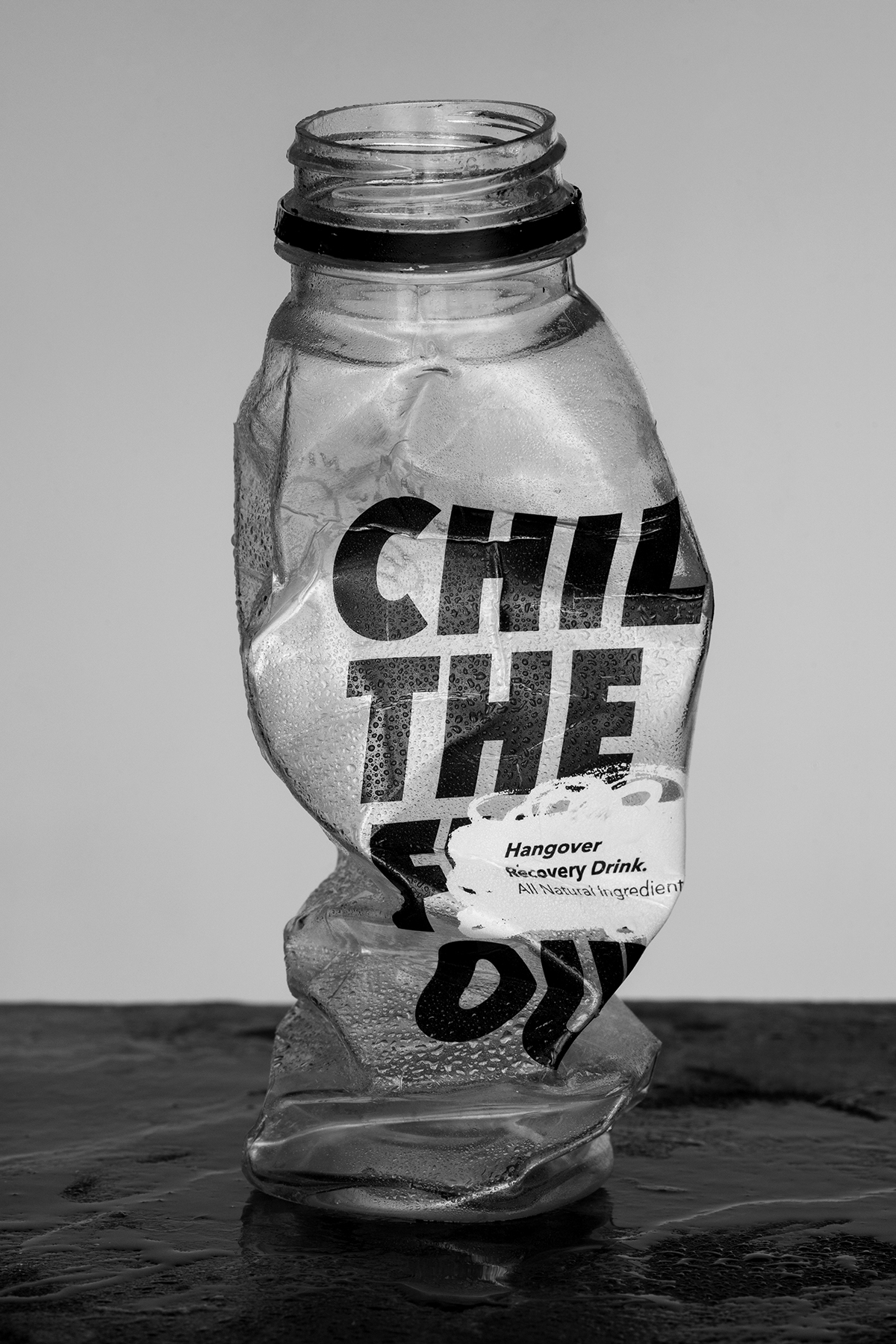 還在為喝酒頭暈而煩惱嗎？全新醒酒飲料產品及其品牌包裝設計。